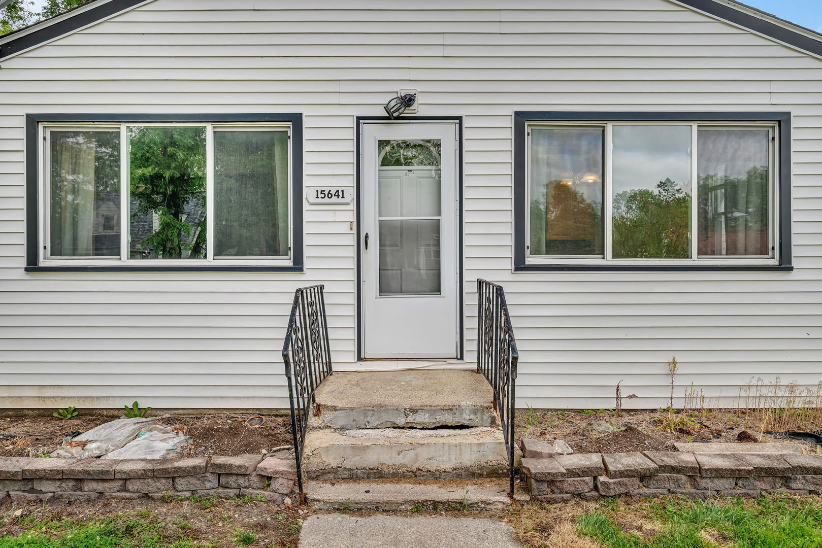 15641 Millard Avenue, Markham, IL 60428