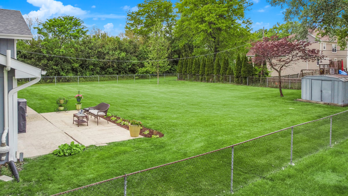 1136 Oxford Street, Downers Grove, IL 60516