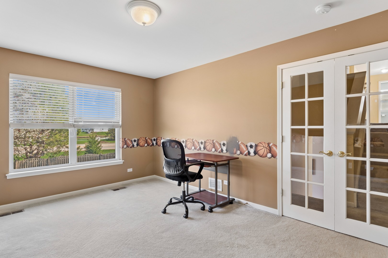 241 Ashcroft Lane, Oswego, IL 60543