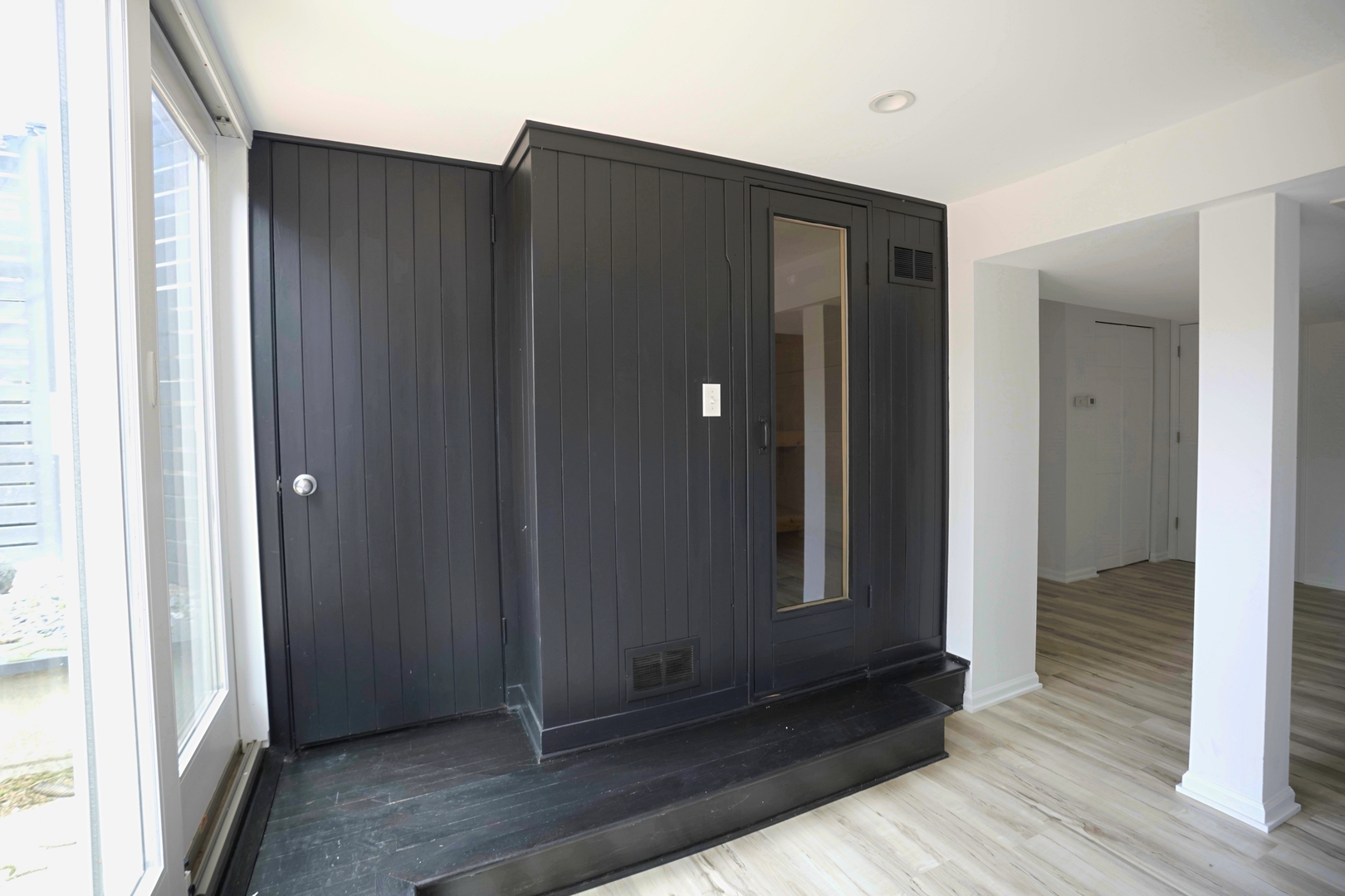 3916 N Osceola Avenue, Chicago, IL 60634