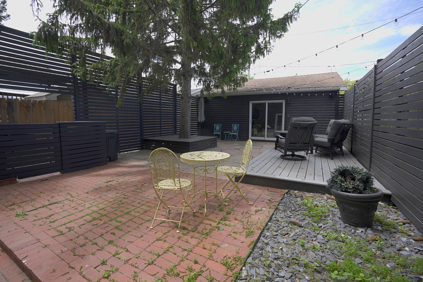 3916 N Osceola Avenue, Chicago, IL 60634