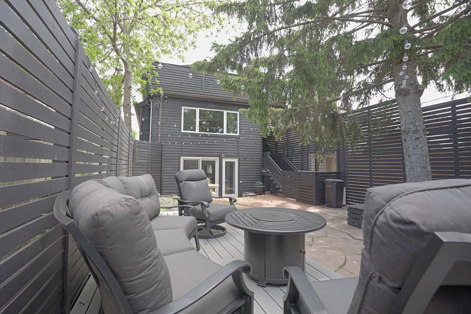 3916 N Osceola Avenue, Chicago, IL 60634