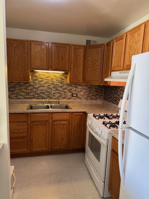 2605 S Indiana Avenue #708, Chicago, IL 60616