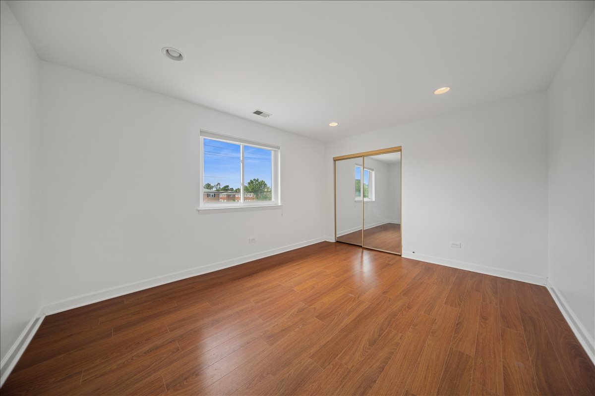 9604 Bianco Terrace #C, Des Plaines, IL 60016