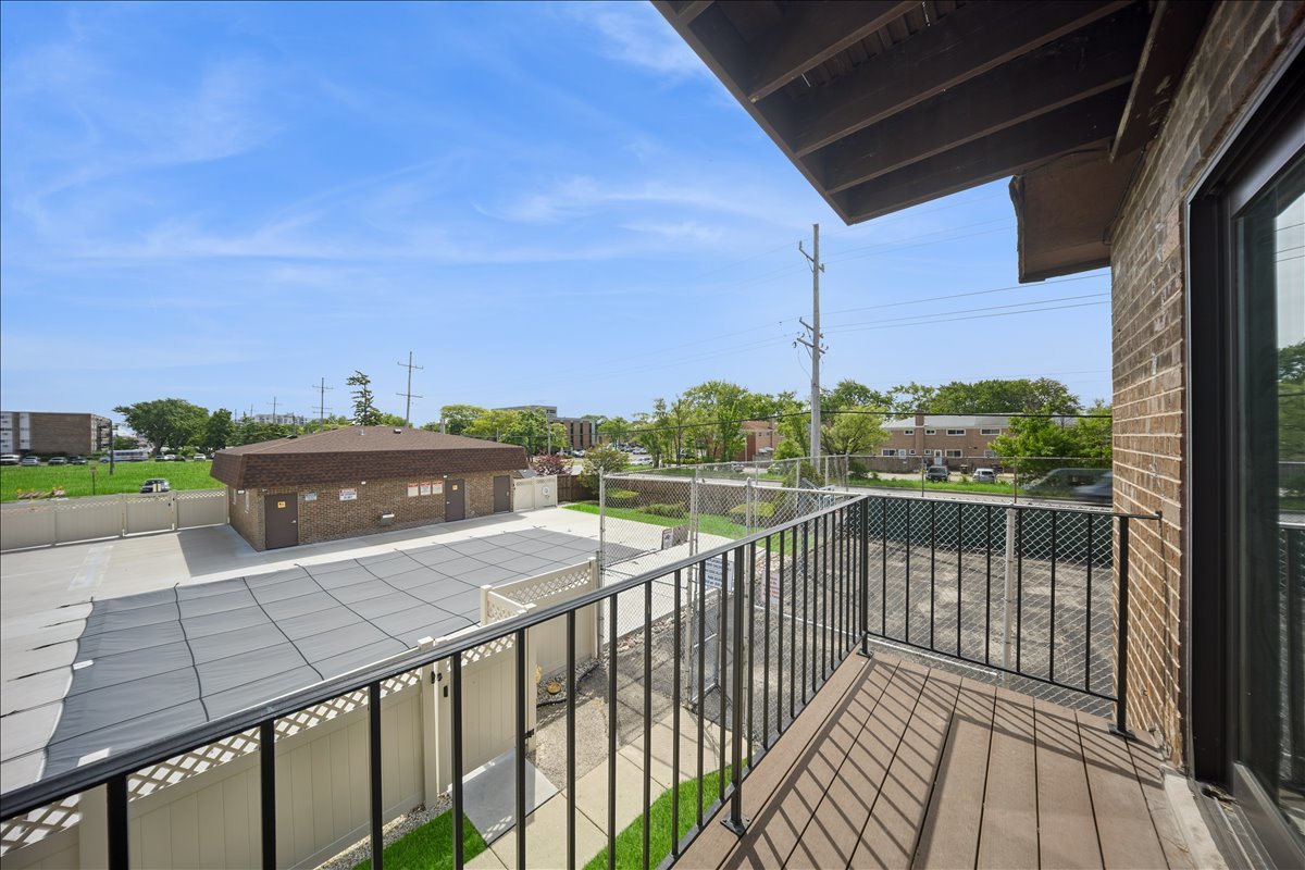 9604 Bianco Terrace #C, Des Plaines, IL 60016