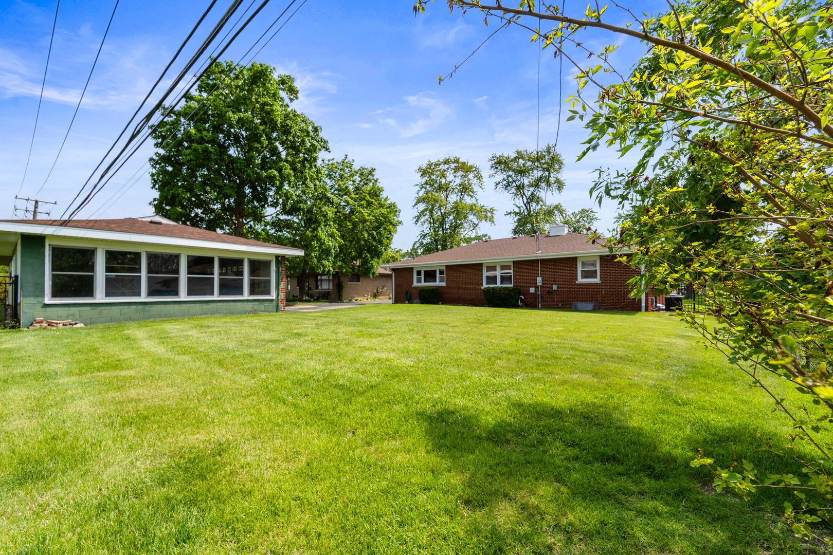 817 Summit Drive, Lockport, IL 60441