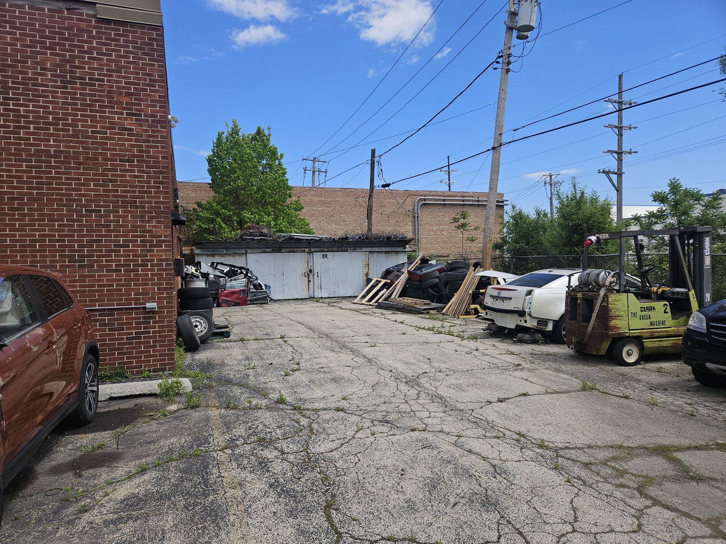 7225 W 59th Street, Summit, IL 60501