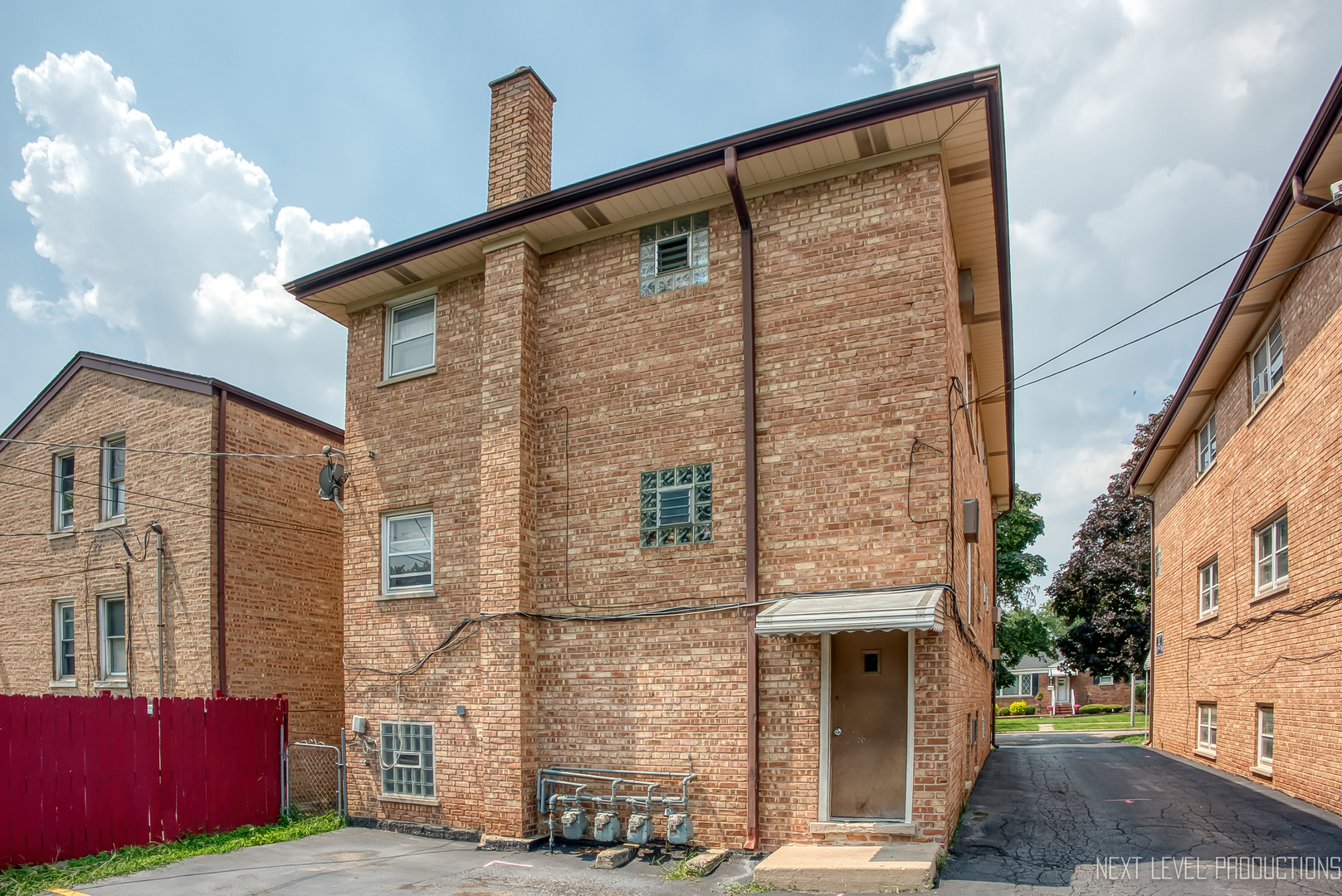 1617 N 35th Avenue, Melrose Park, IL 60160