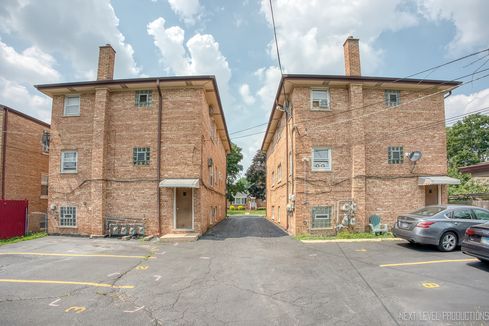 1617 N 35th Avenue, Melrose Park, IL 60160