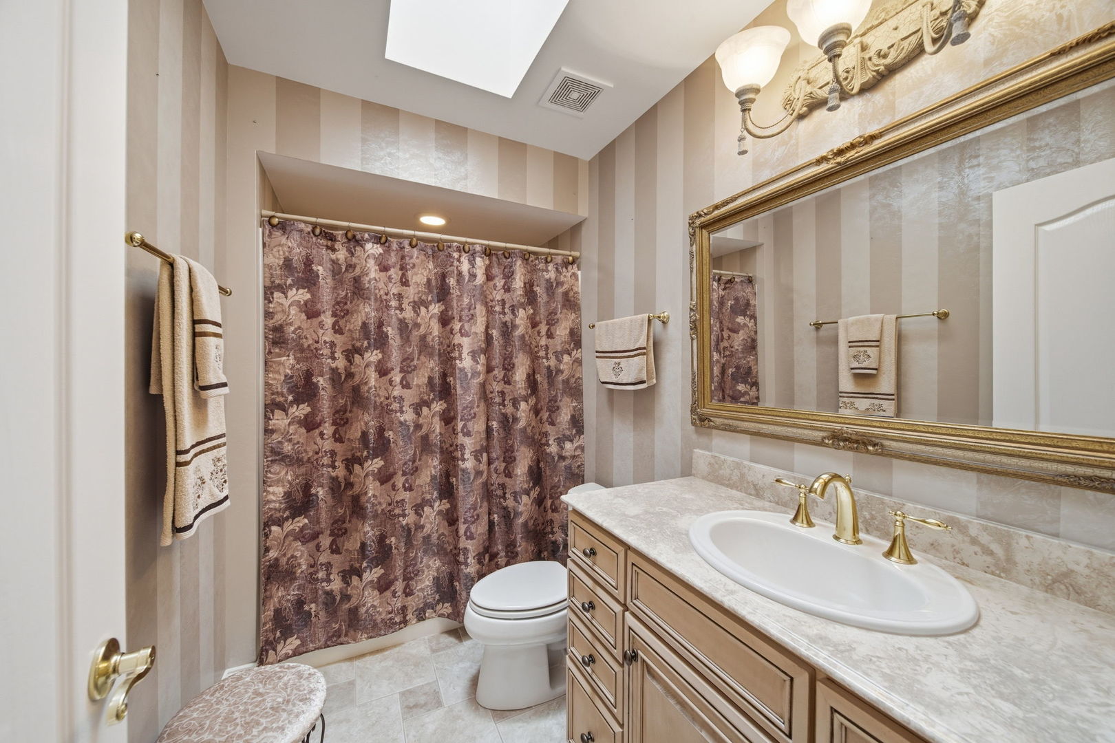 17033 S Deer Path Drive, Homer Glen, IL 60491