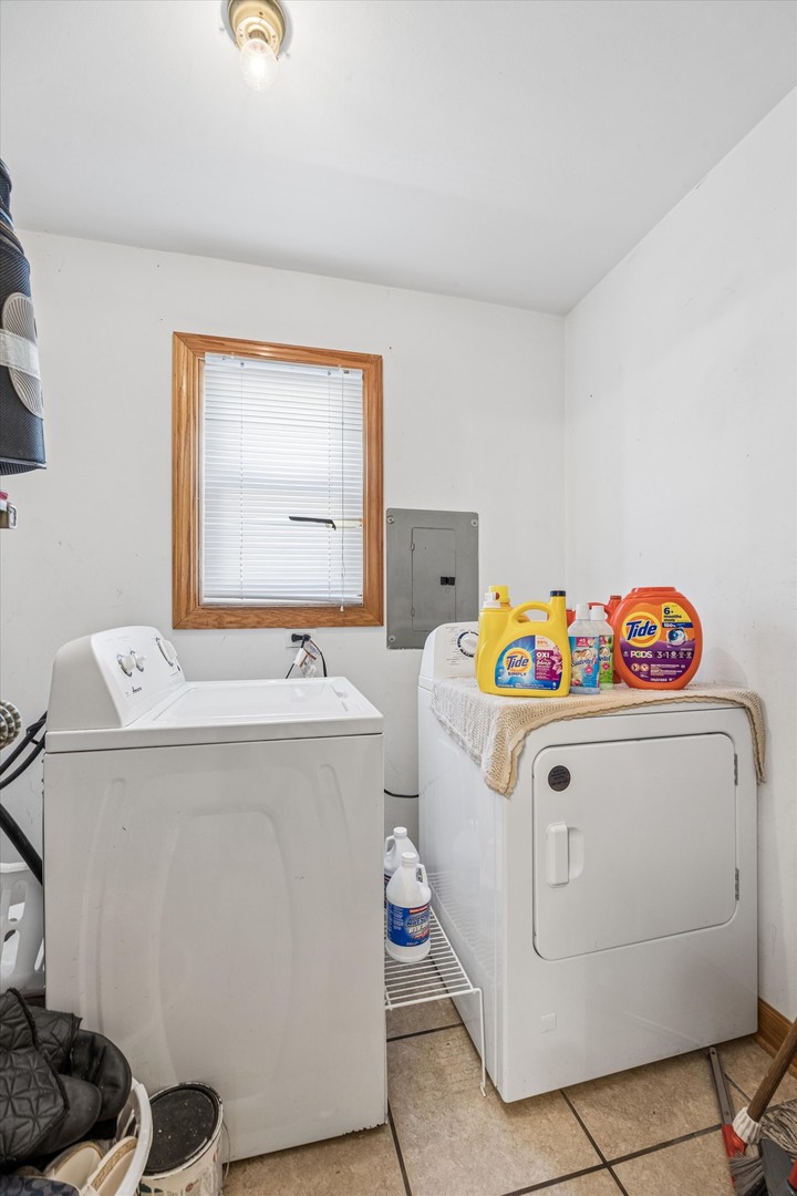 5407 W 87th Street, Oak Lawn, IL 60453