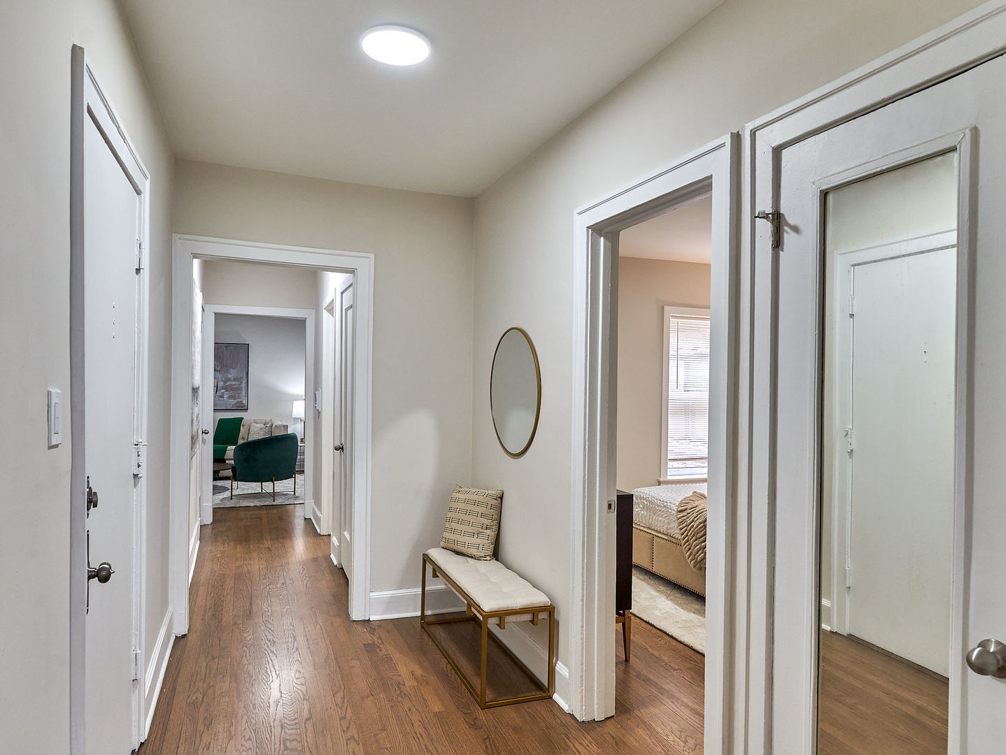 1260 W Columbia Avenue #2, Chicago, IL 60626