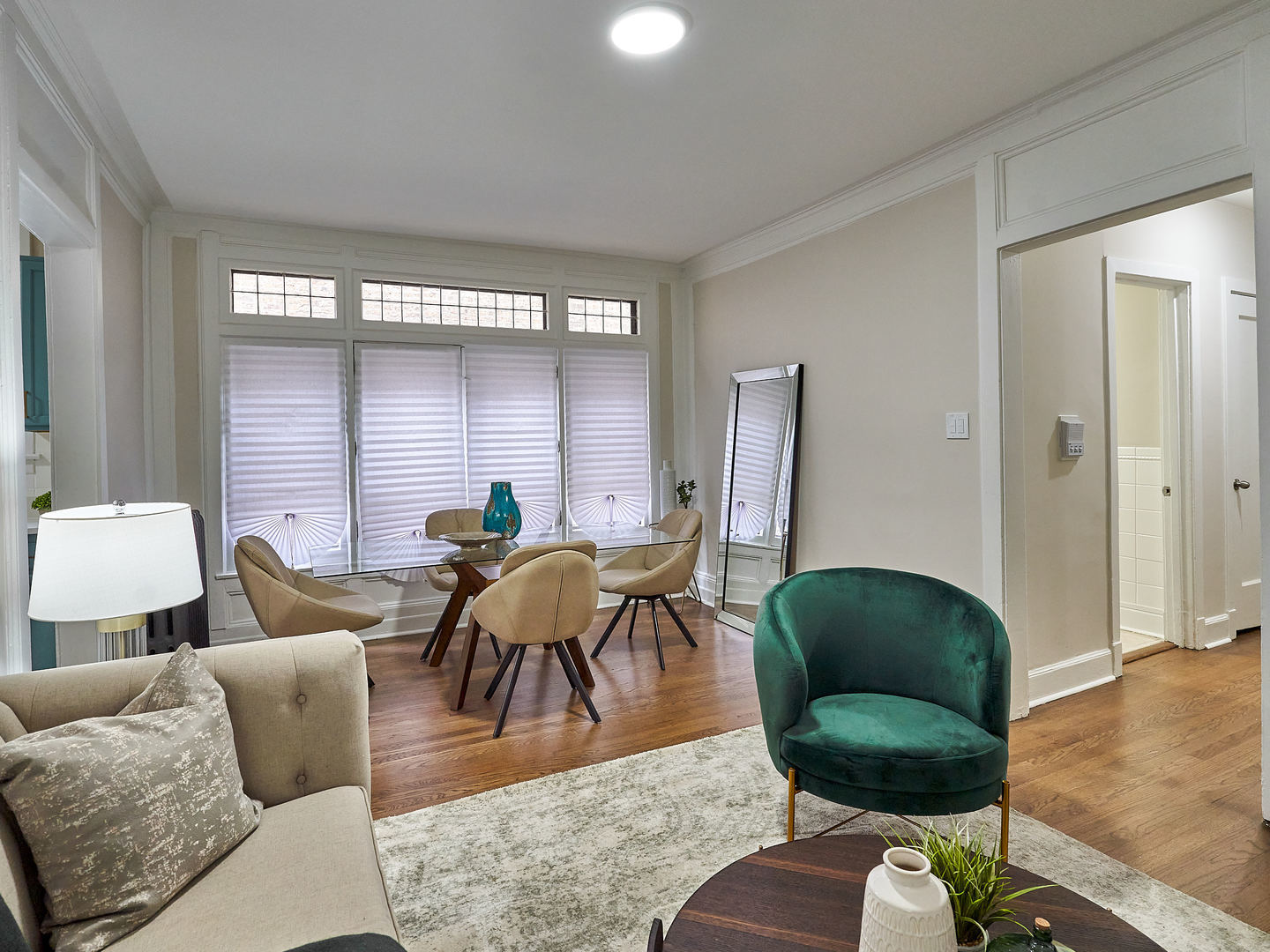 1260 W Columbia Avenue #2, Chicago, IL 60626