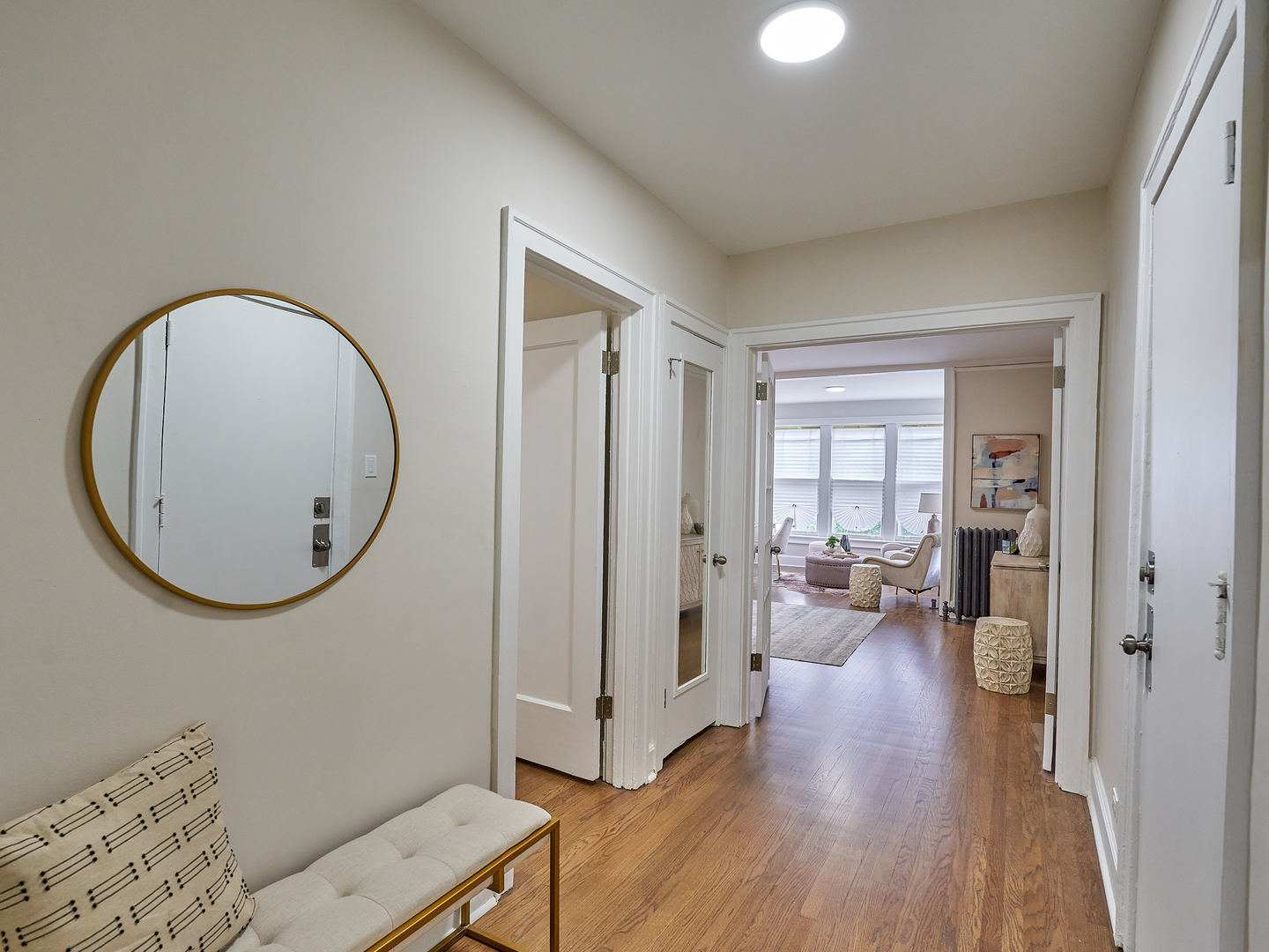1260 W Columbia Avenue #2, Chicago, IL 60626