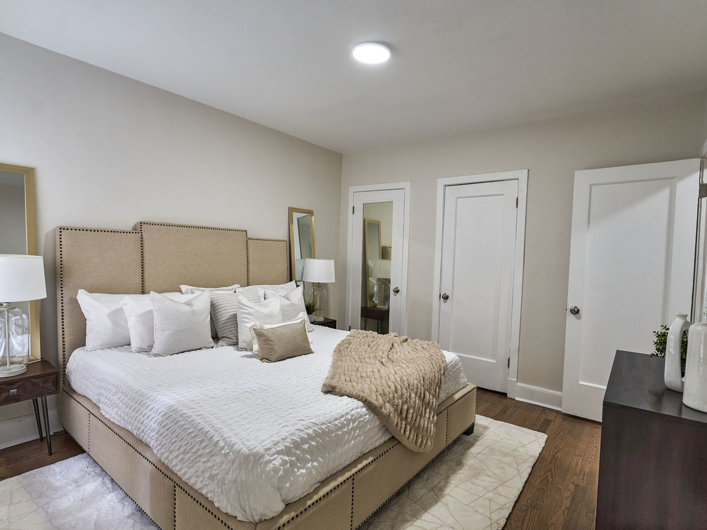 1260 W Columbia Avenue #2, Chicago, IL 60626
