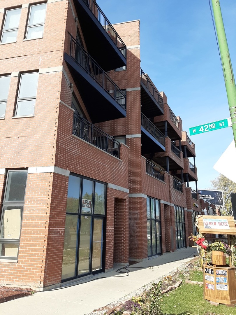 4156 S Western Avenue, Chicago, IL 60609