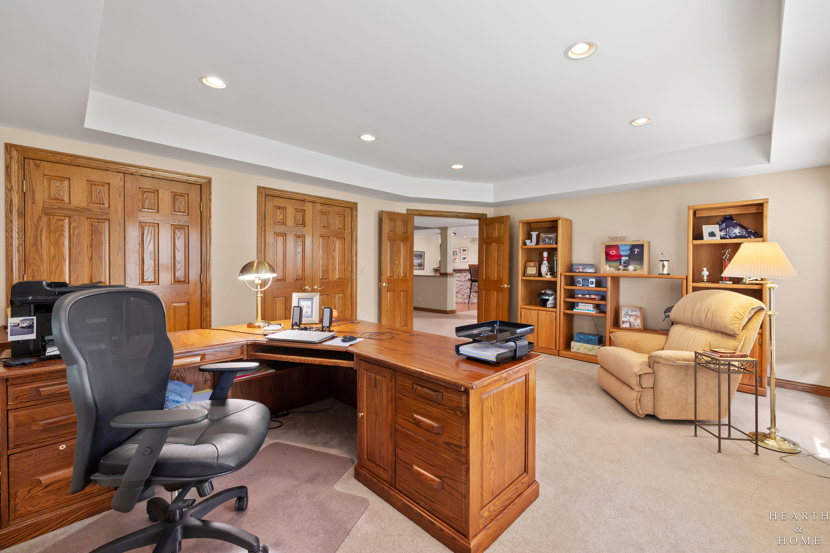 32 Rosewood Drive, Hawthorn Woods, IL 60047