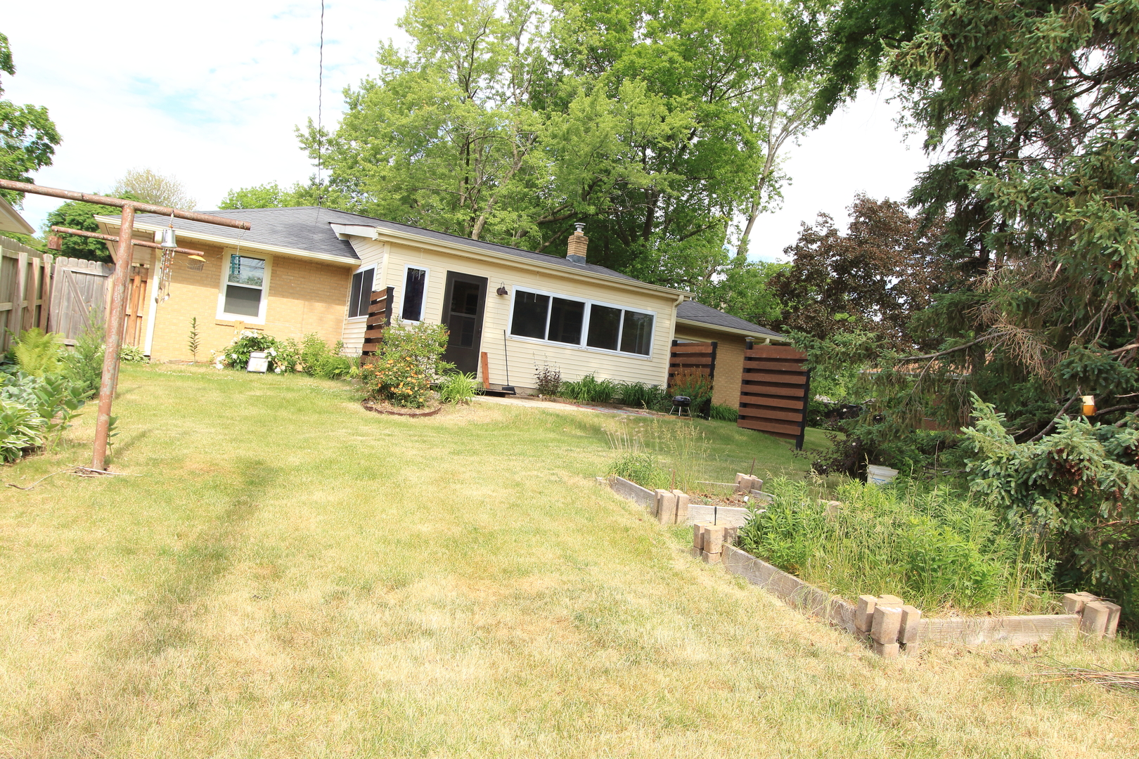 1112 Lexington Way, Rockford, IL 61108