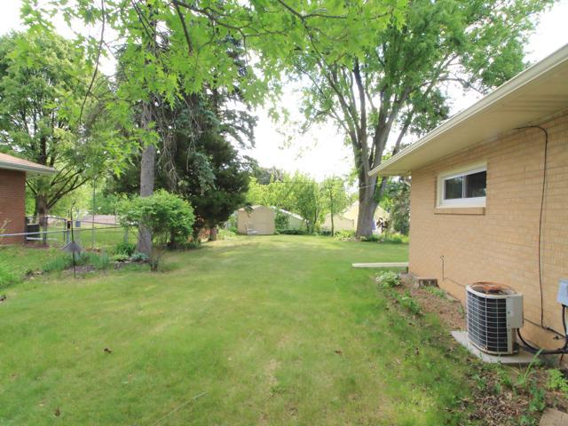 1112 Lexington Way, Rockford, IL 61108