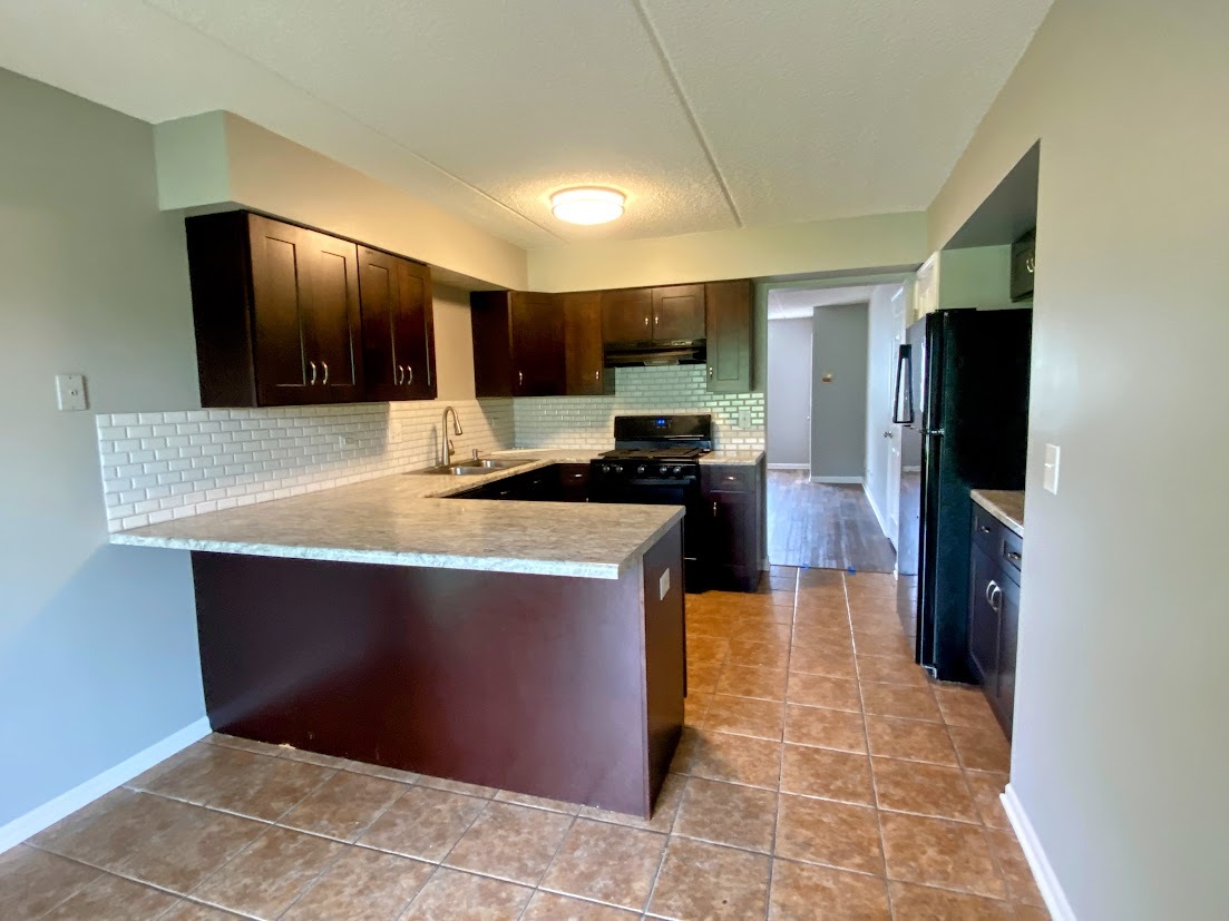 1338 S Lorraine Road #A, Wheaton, IL 60189