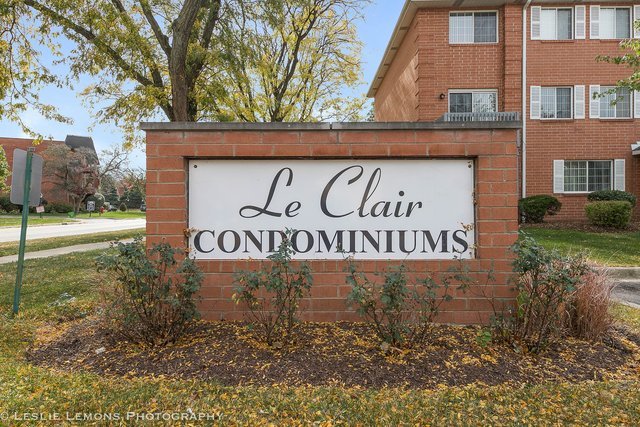 1338 S Lorraine Road #A, Wheaton, IL 60189