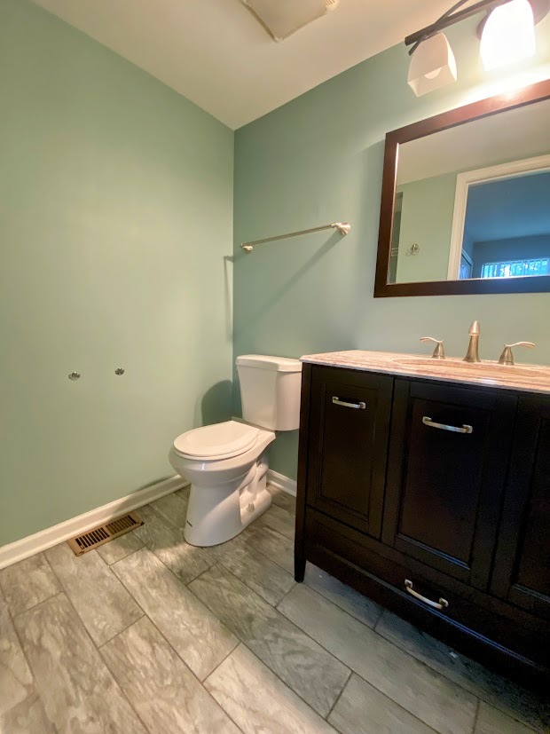 1338 S Lorraine Road #A, Wheaton, IL 60189