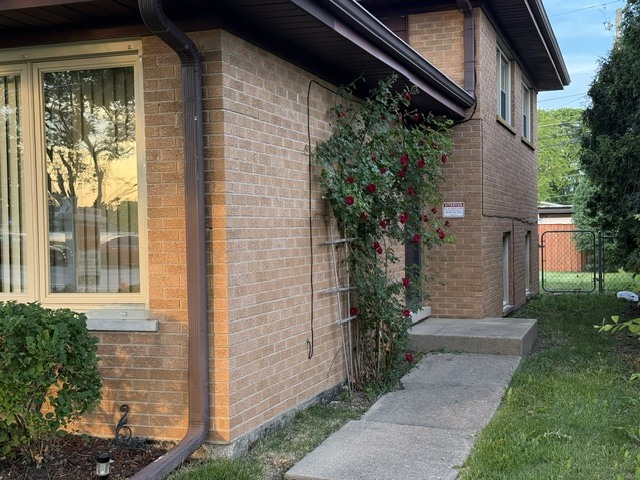 2185 Lee Street, Des Plaines, IL 60018