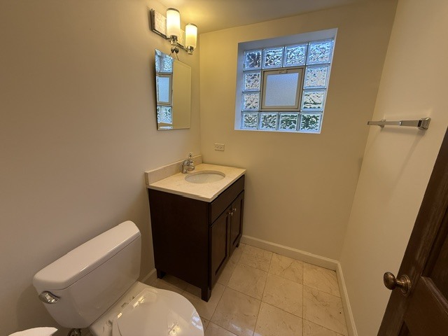 2185 Lee Street, Des Plaines, IL 60018