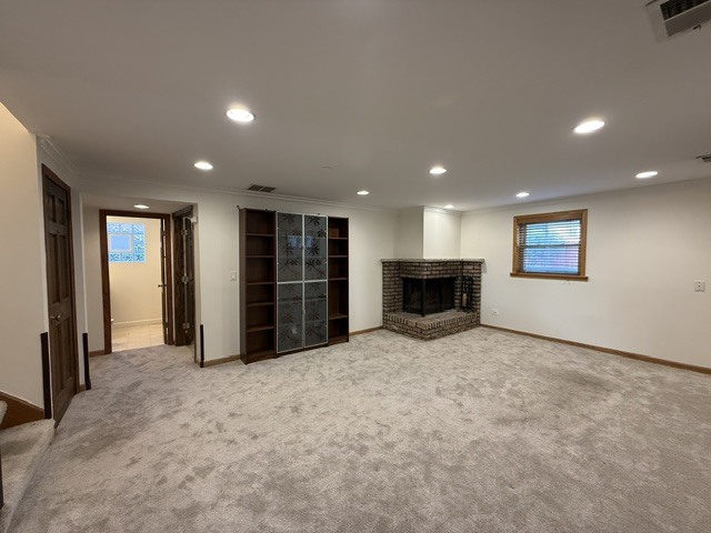 2185 Lee Street, Des Plaines, IL 60018