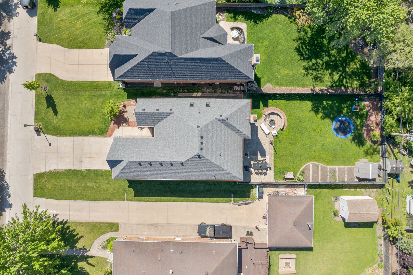 643 W Crockett Avenue, Elmhurst, IL 60126