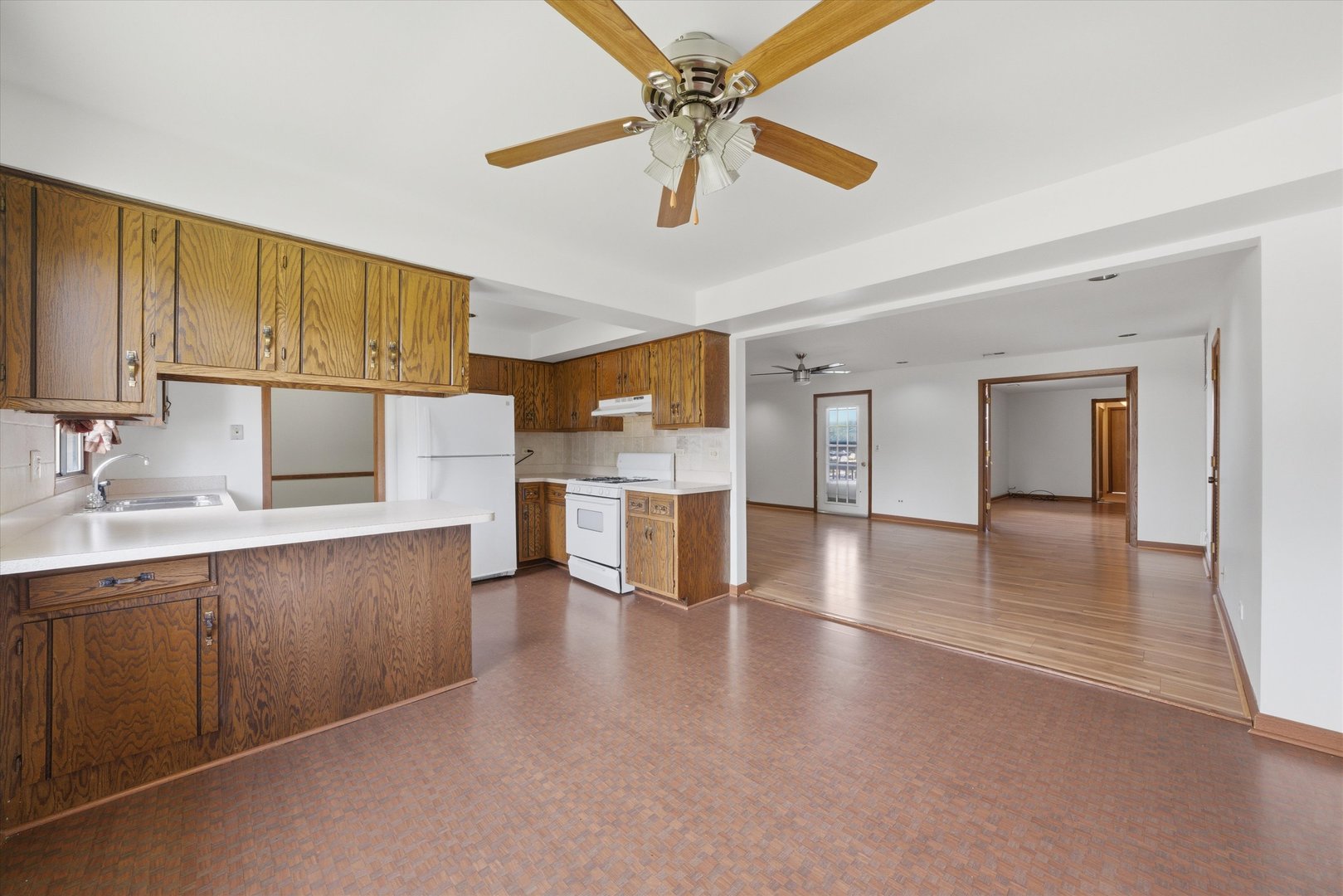 19444 Wolf Road #4, Mokena, IL 60448