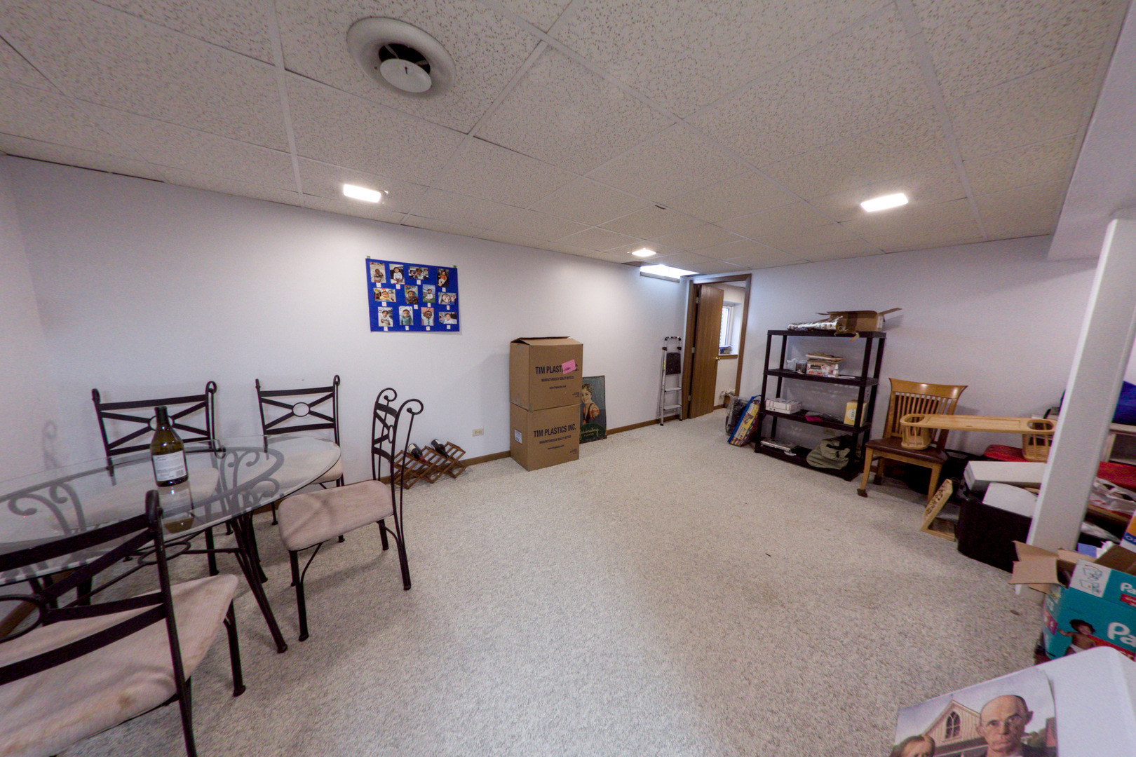 1284 Regent Drive, Mundelein, IL 60060