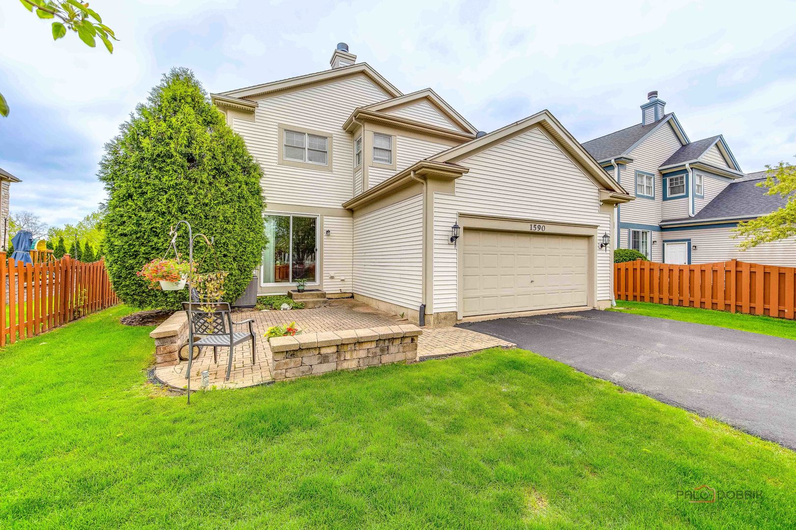 1590 Fielding Drive, Glenview, IL 60026