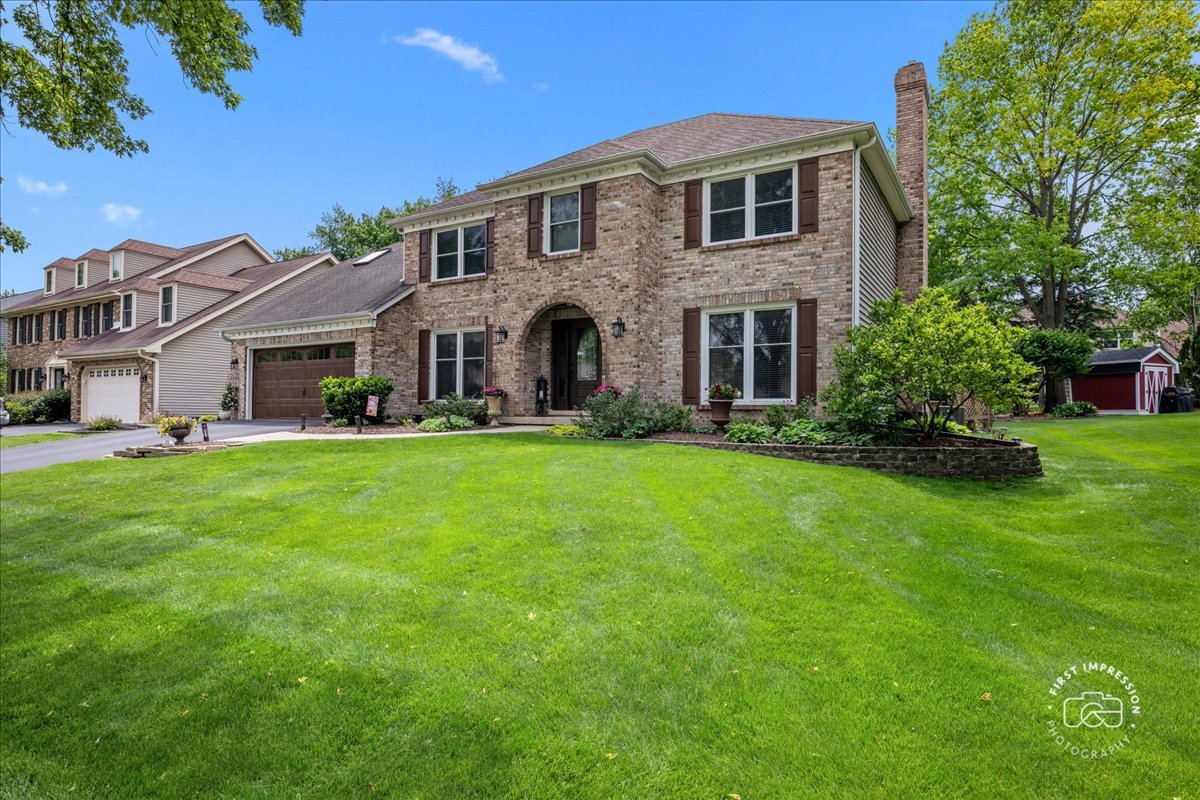 25W185 Setauket Avenue, Naperville, IL 60540