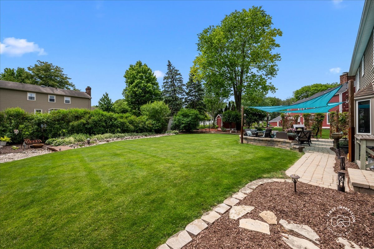 25W185 Setauket Avenue, Naperville, IL 60540