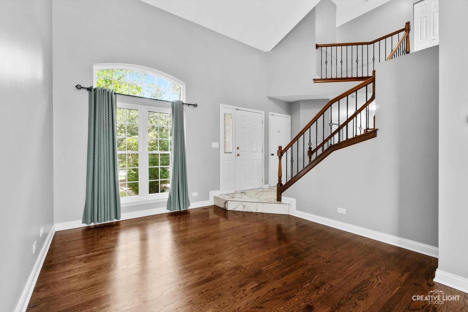 2143 Periwinkle Lane, Naperville, IL 60540