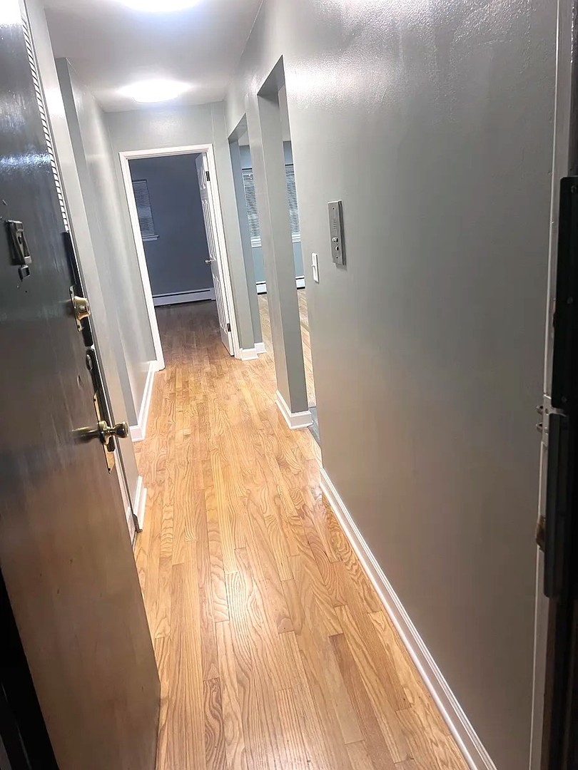 6619 N Sheridan Road #305, Chicago, IL 60626