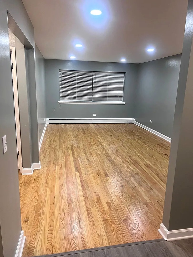 6619 N Sheridan Road #305, Chicago, IL 60626