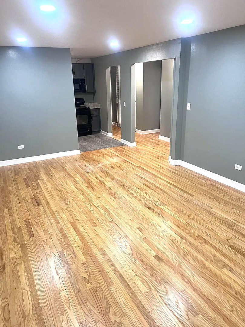 6619 N Sheridan Road #305, Chicago, IL 60626