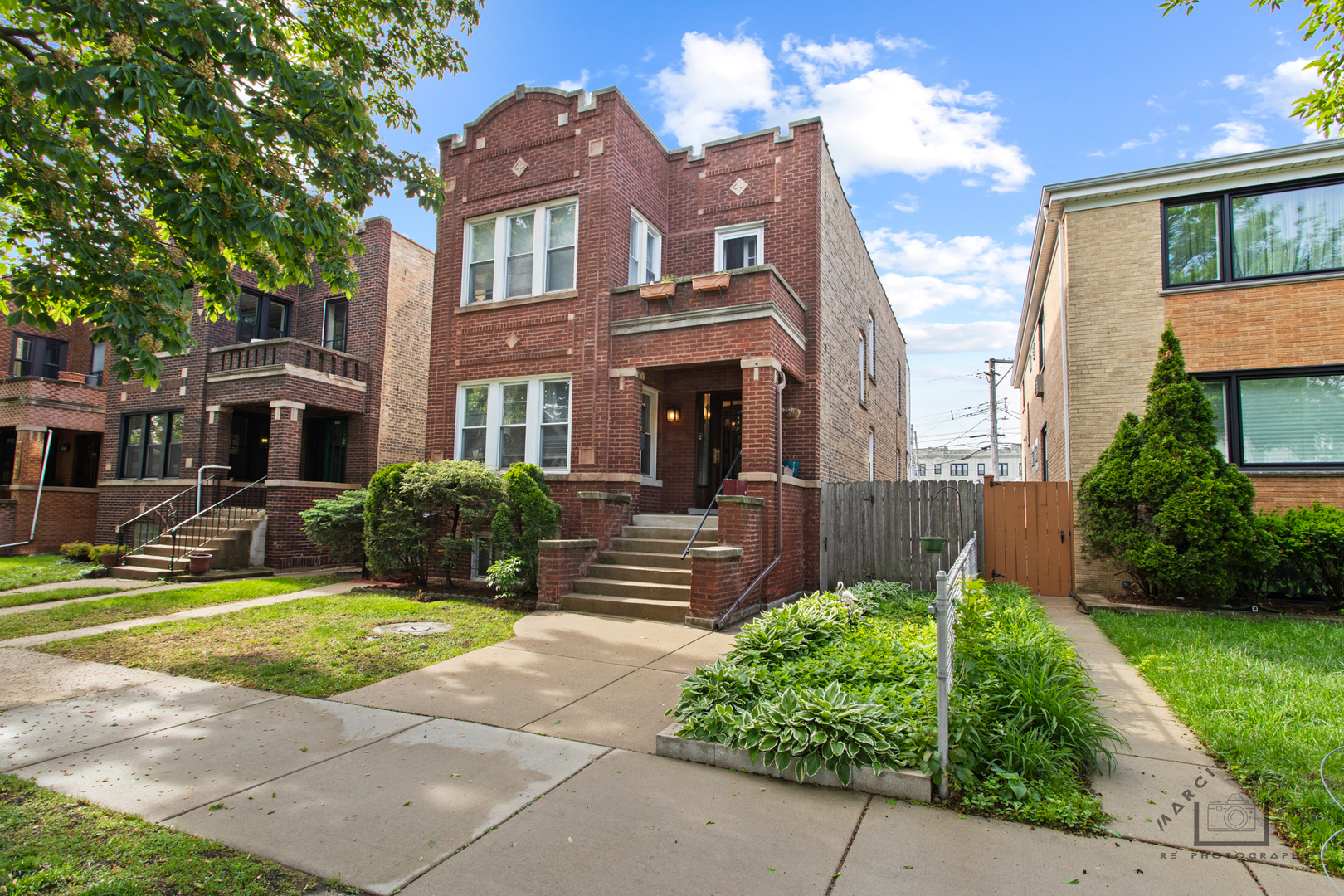 5041 W Agatite Avenue, Chicago, IL 60630