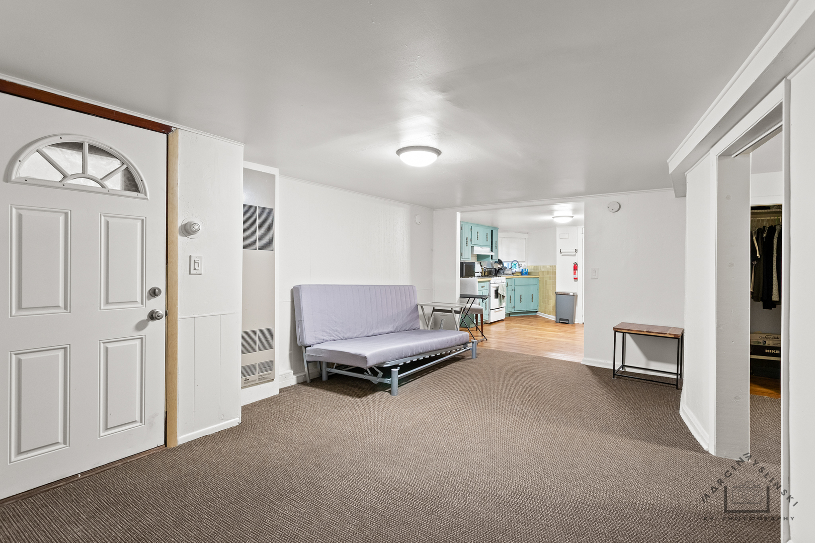 5041 W Agatite Avenue, Chicago, IL 60630