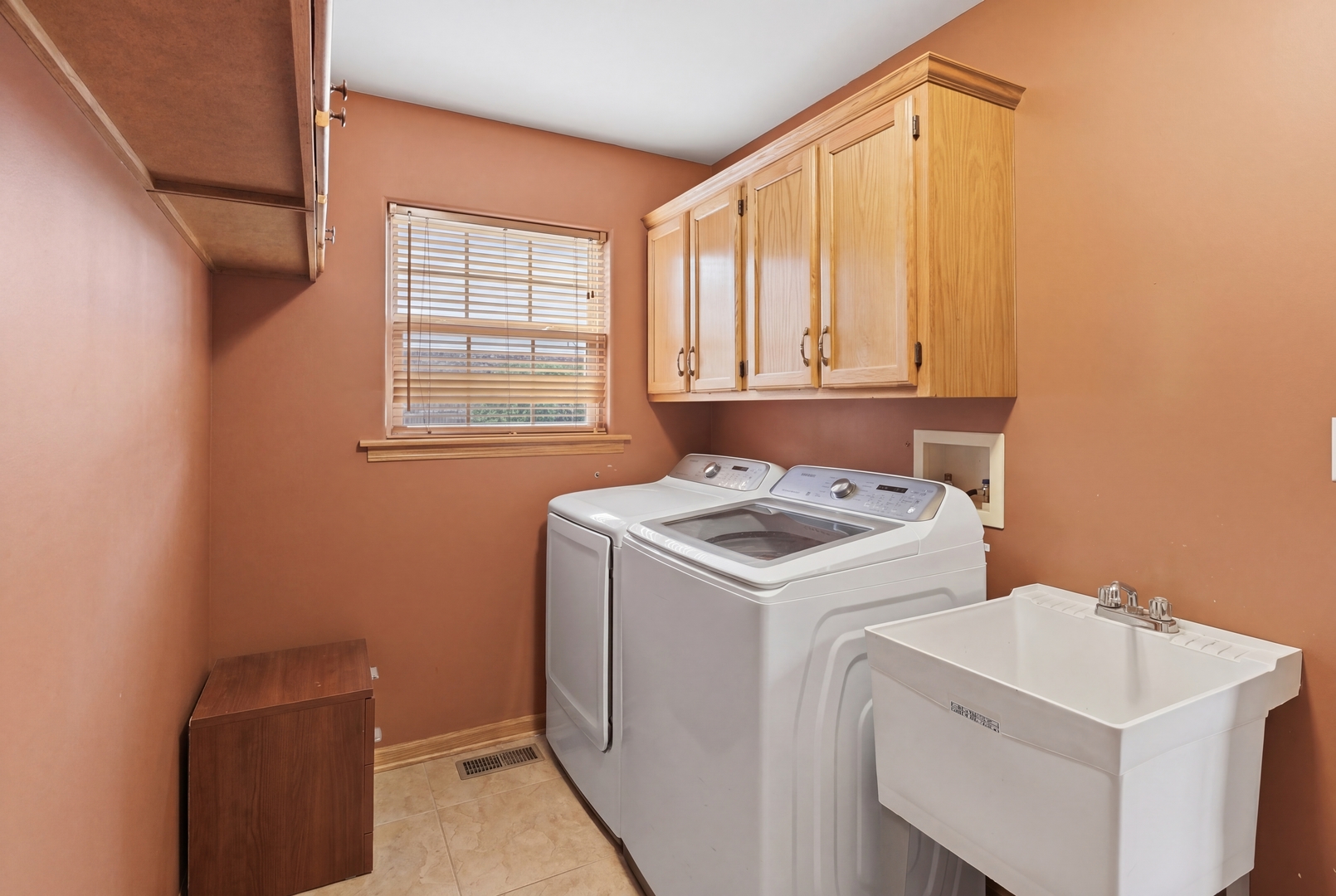 15726 Menominee Court, Manhattan, IL 60442