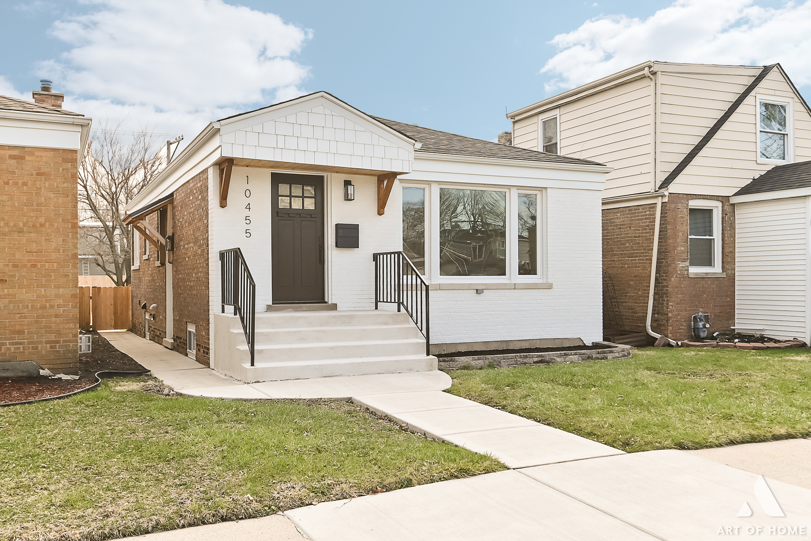 10455 S Whipple Street, Chicago, IL 60655