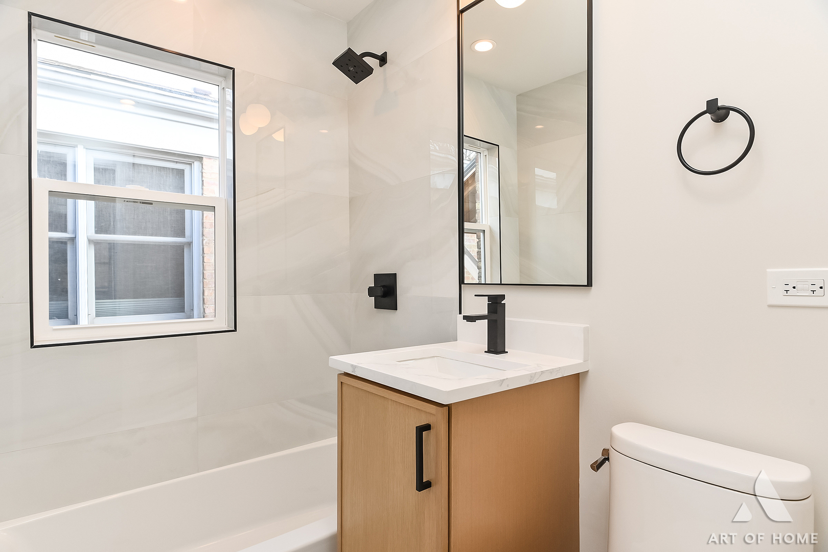 10455 S Whipple Street, Chicago, IL 60655