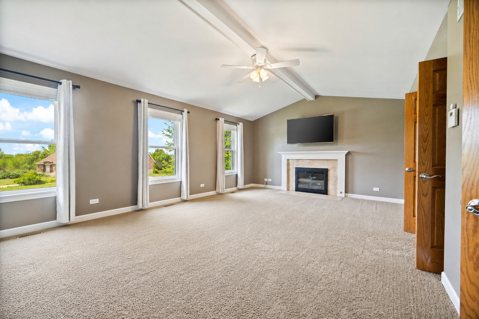 45W288 Sumac Lane, Hampshire, IL 60140