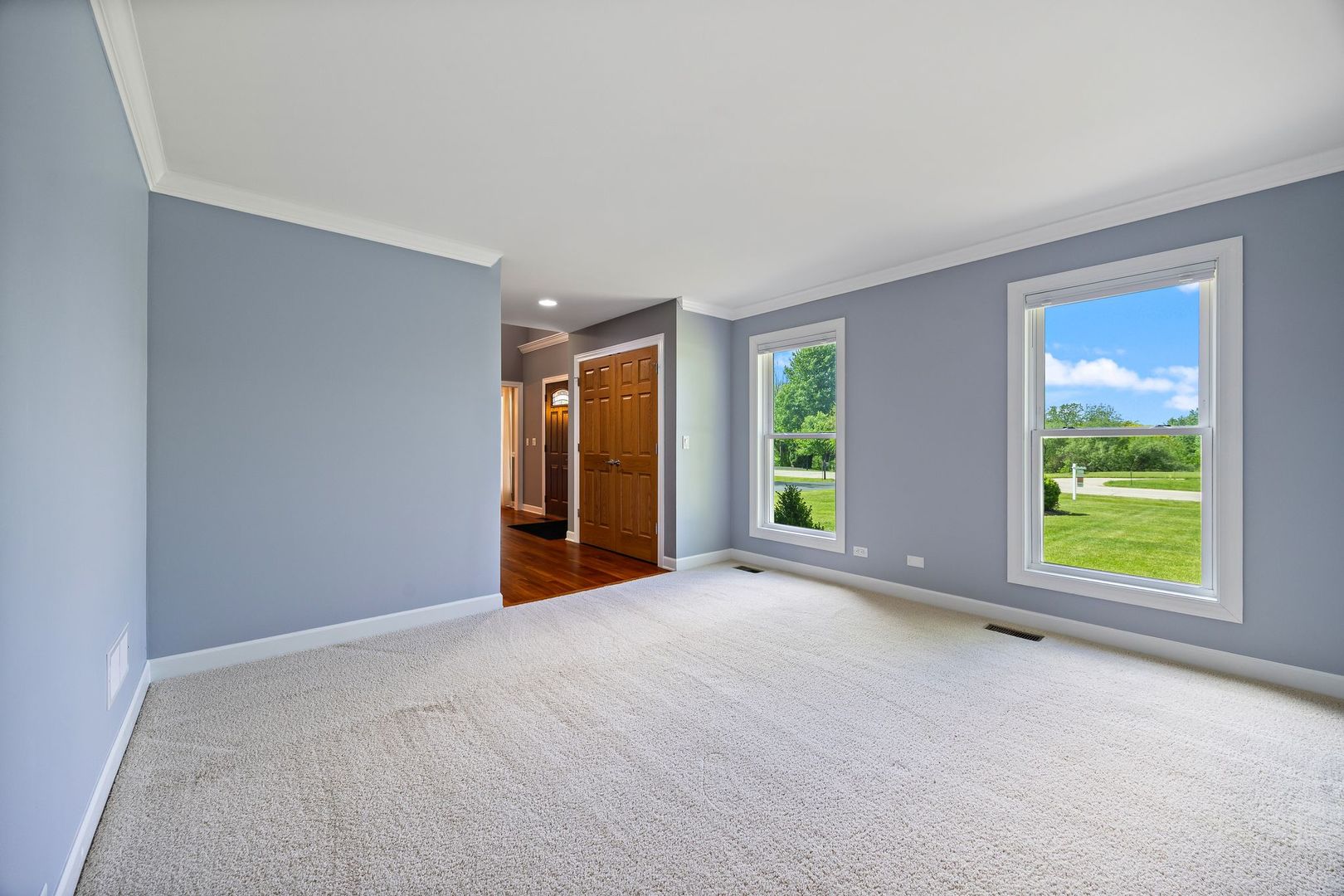 45W288 Sumac Lane, Hampshire, IL 60140