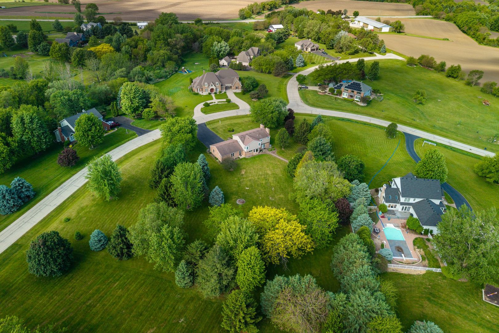 45W288 Sumac Lane, Hampshire, IL 60140