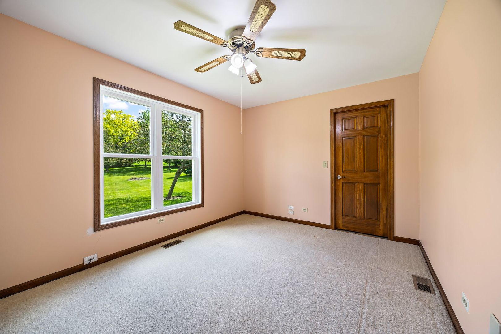 45W288 Sumac Lane, Hampshire, IL 60140