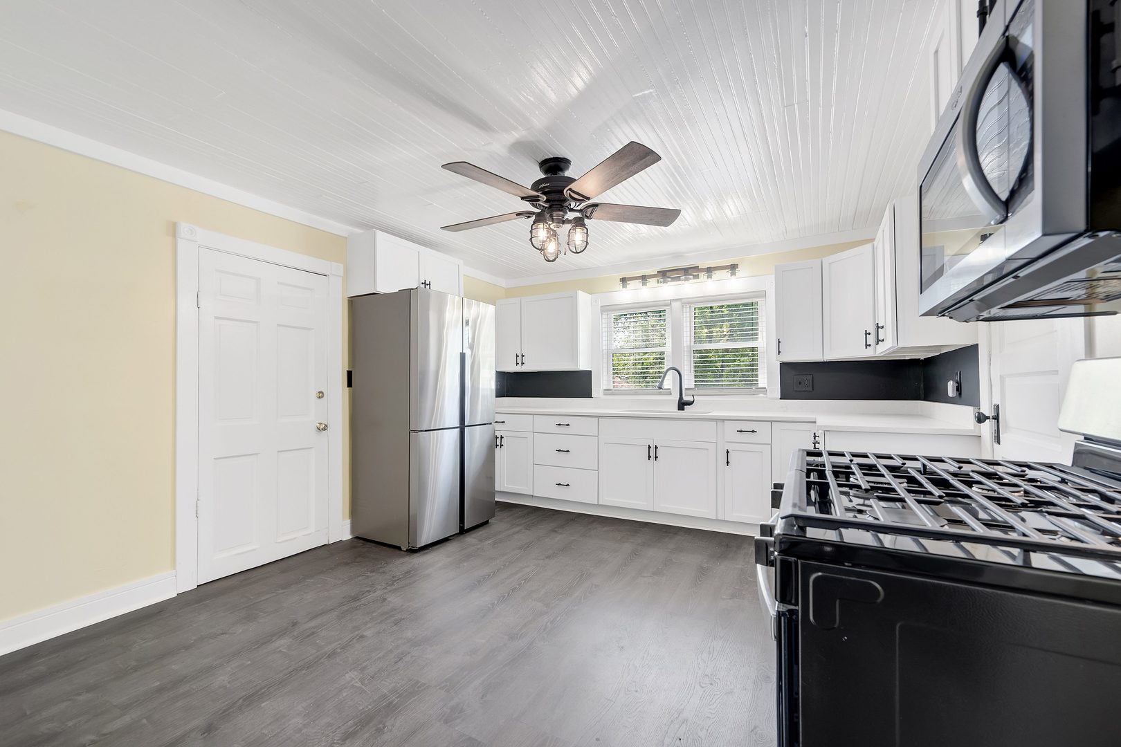 310 Godfrey Avenue, Lockport, IL 60441
