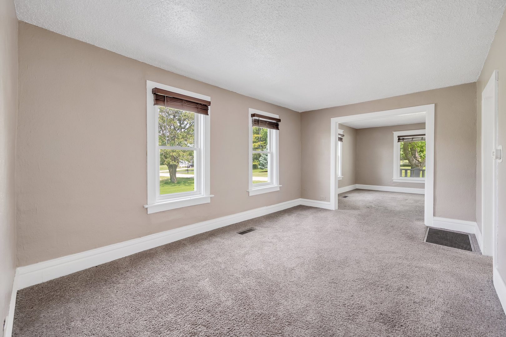 310 Godfrey Avenue, Lockport, IL 60441